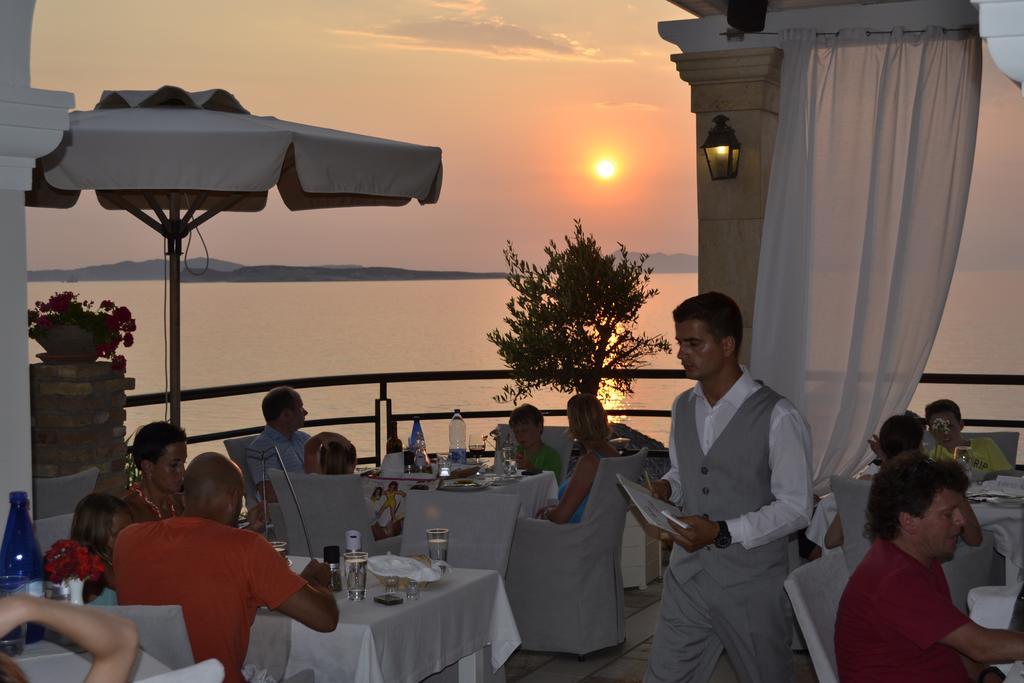 Delfino Blu Wellness Boutique Hotel Agios Stefanos Avliotes  ภายนอก รูปภาพ